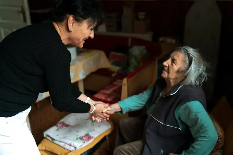 What’s the Difference Between Home Care and a Caregiver